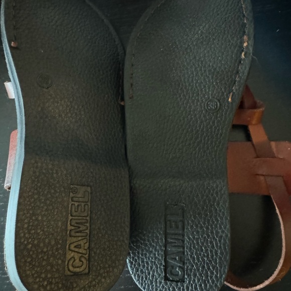Camel handmade leather sandals size 38 never worn - Picture 4 of 5